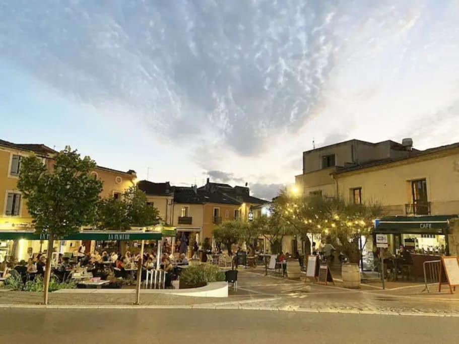 Bel Appart Fonctionnel Et Lumineux En Centre Ville, Clinique Et Tram A 5 Mn, Situation Ideale ! Кастельно-ле-Лез Екстер'єр фото